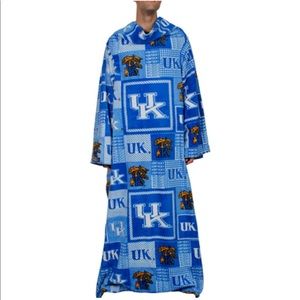 UK Wildcats Snuggie